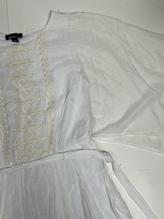 Alyx Dress Embroidered White Butterfly Sleeve Asymetrical Hem Crinkle Belt Sz 12 - Picture 4 of 13